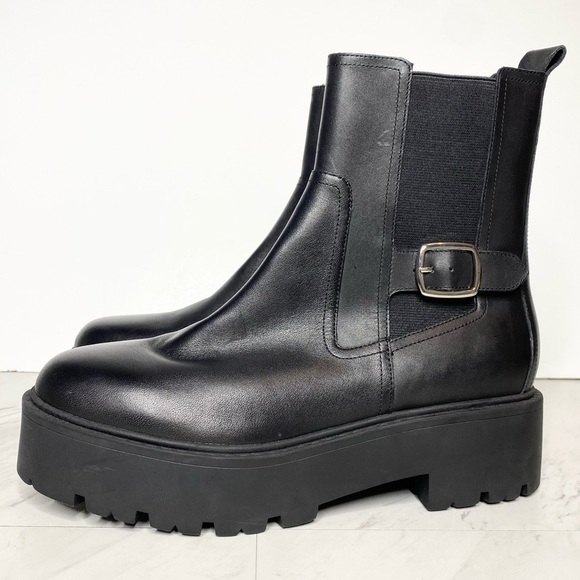 Marc Fisher Dacilla Black Leather Lug Sole Chelsea Boot 9 1/2 M - Picture 1 of 15